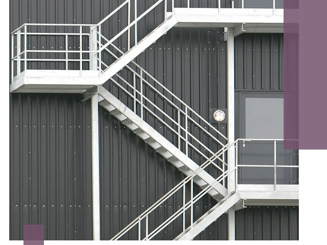 Изготовление и монтаж пожарных лестниц в Подольске быстро и надежно