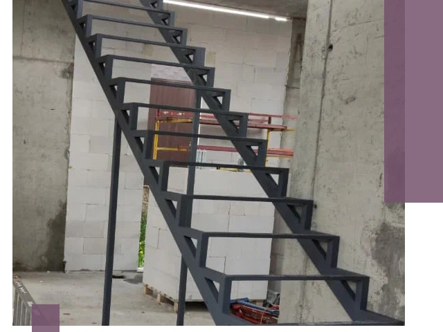 Демонтаж металлических лестниц в Подольске быстро и безопасно