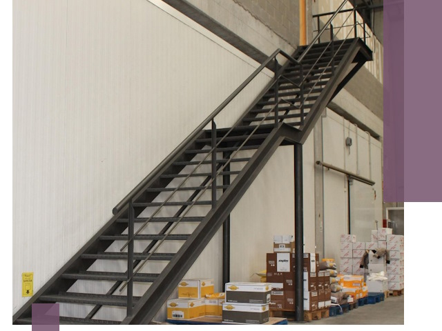 Лестницы для производства в Подольске — изготовление и монтаж