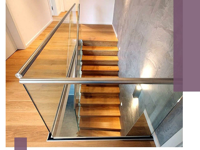 Перила для лестницы в доме — изготовление и монтаж в Подольске