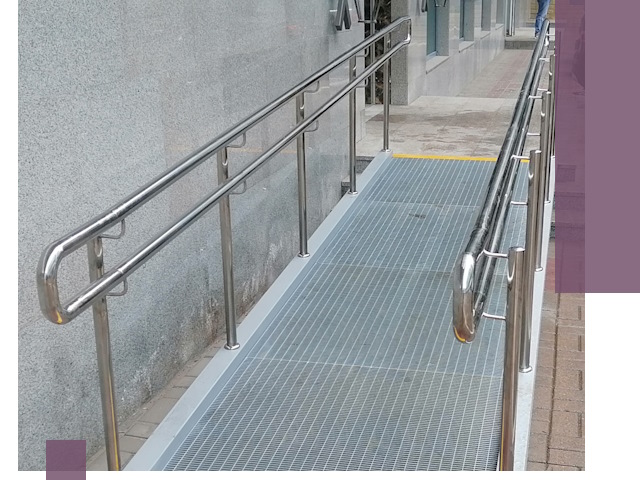 Пандусы для инвалидов в Подольске — изготовление и монтаж