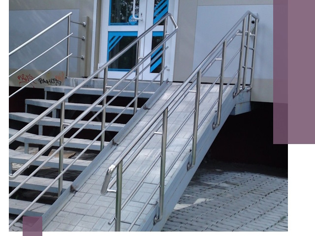 Пандус на крыльцо под ключ в Подольске: монтаж и изготовление