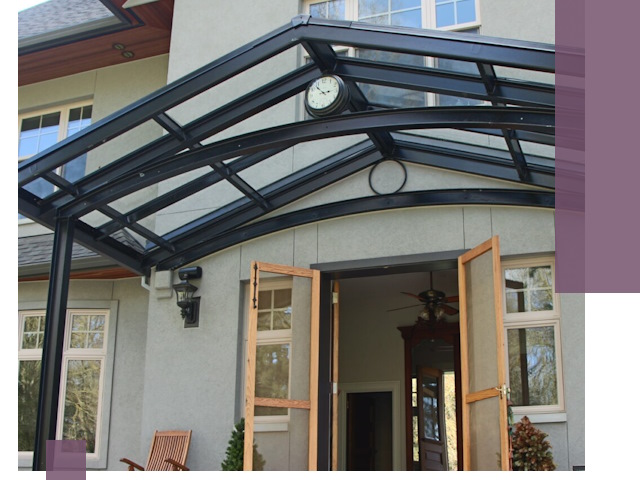 Изготовление и монтаж навесов и козырьков в Подольске