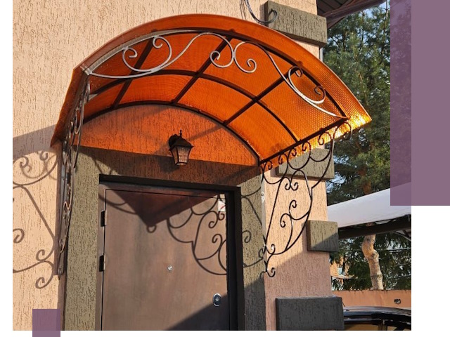 Демонтаж козырьков в Подольске быстро и безопасно