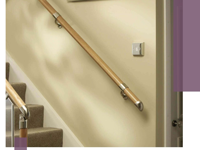 Монтаж пристенных поручней профессионально в Подольске